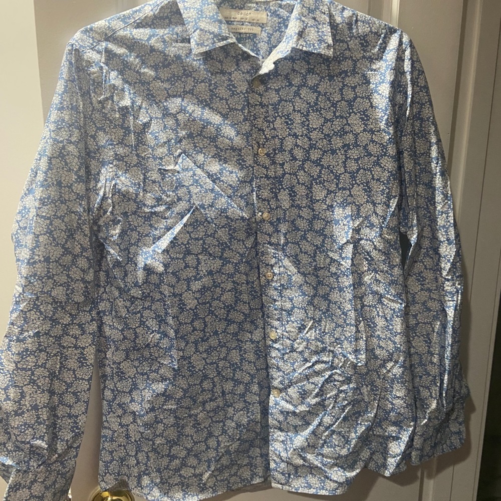 Men’s long sleeve dress shirt